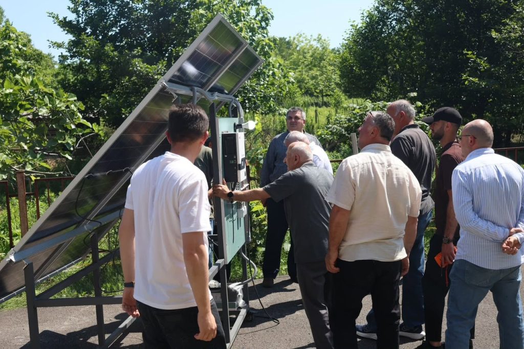 Practical Solar Training for Vocational Instructors Held in Poti